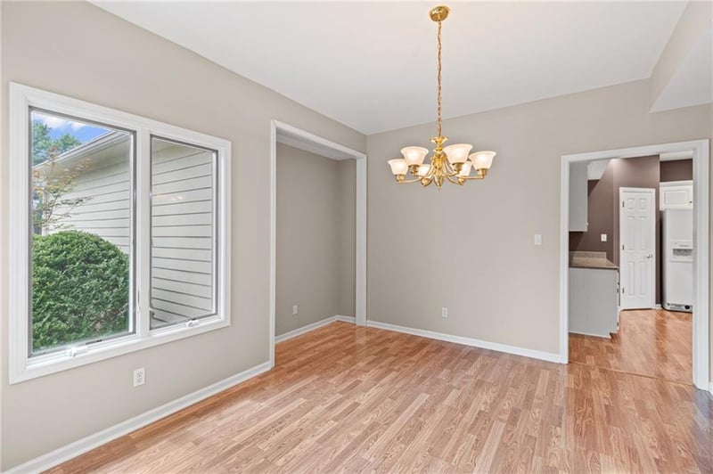 1405 Kensington Ct, Warrensburg, MO 64093