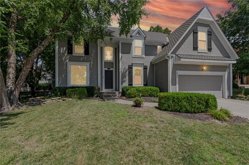 5316 W 139th Ter, Overland Park, KS 66224