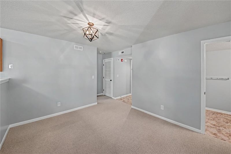 5500 NE 80th Ter #1A, Kansas City, MO 64119