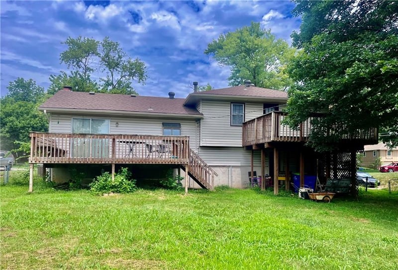 13401 W 61st Ter, Shawnee, KS 66216