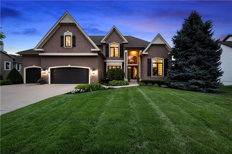 14911 Birch St, Leawood, KS 66224