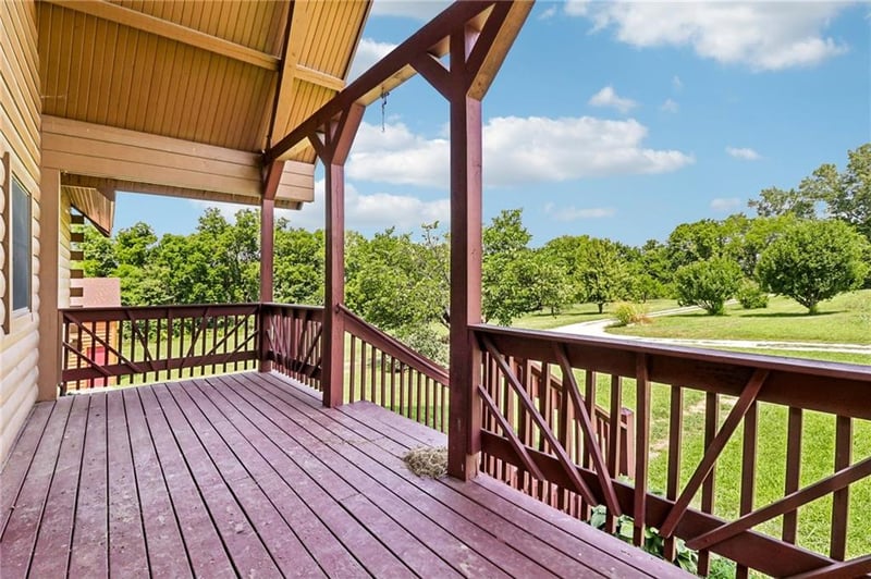 17301 E Kentucky Rd, Independence, MO 64058