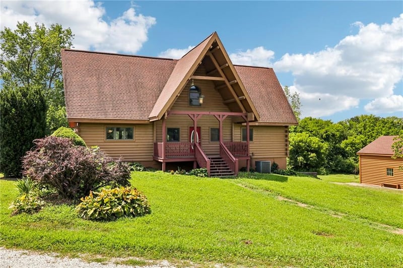 17301 E Kentucky Rd, Independence, MO 64058