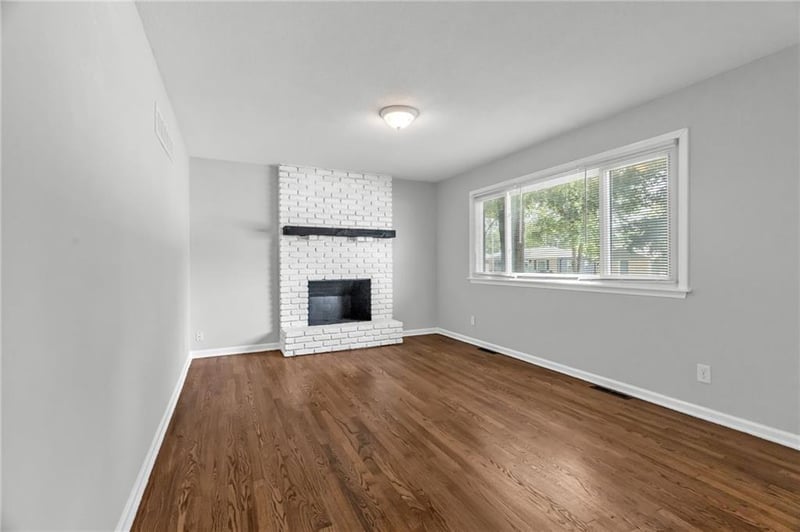 604 S Stevenson St, Olathe, KS 66061