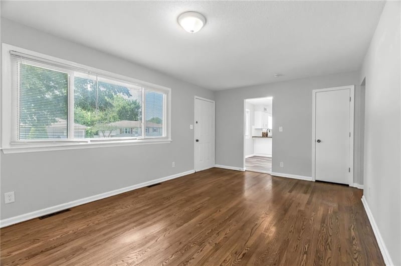 604 S Stevenson St, Olathe, KS 66061