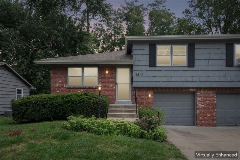 7817 England Dr, Overland Park, KS 66204