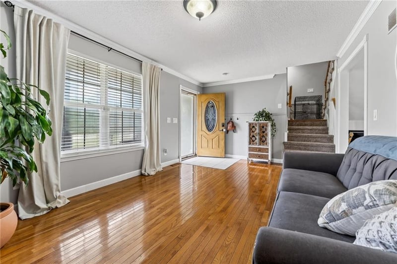 21417 E 50th Ter S, Blue Springs, MO 64015