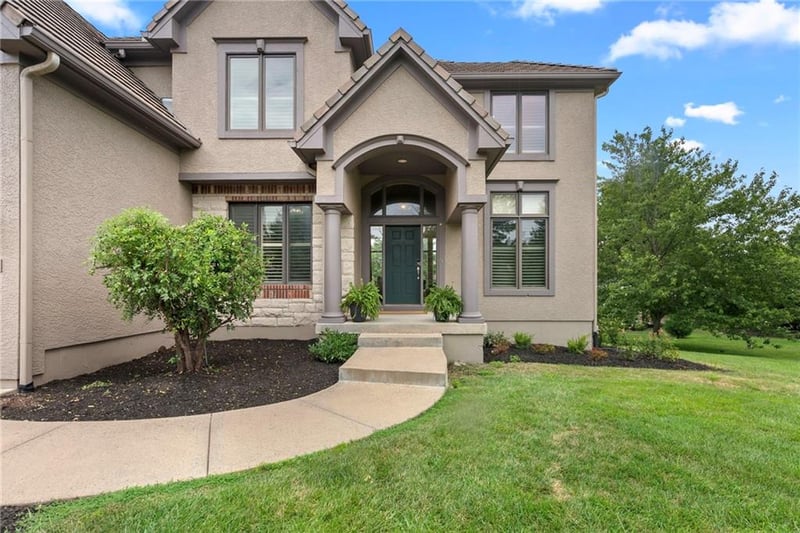 14525 Ballentine St, Overland Park, KS 66221