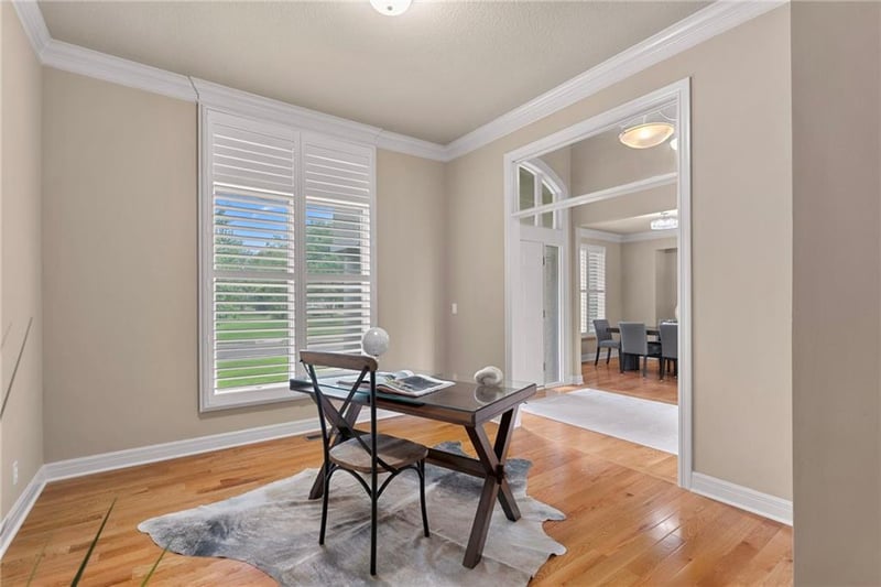14525 Ballentine St, Overland Park, KS 66221