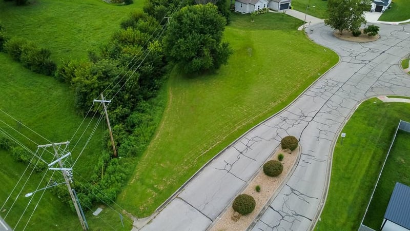 2509 Jones Ranch Pw, Harrisonville, MO 64701