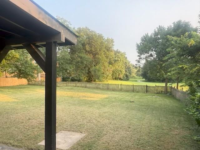 3315 Shady Lane Dr, Gladstone, MO 64119