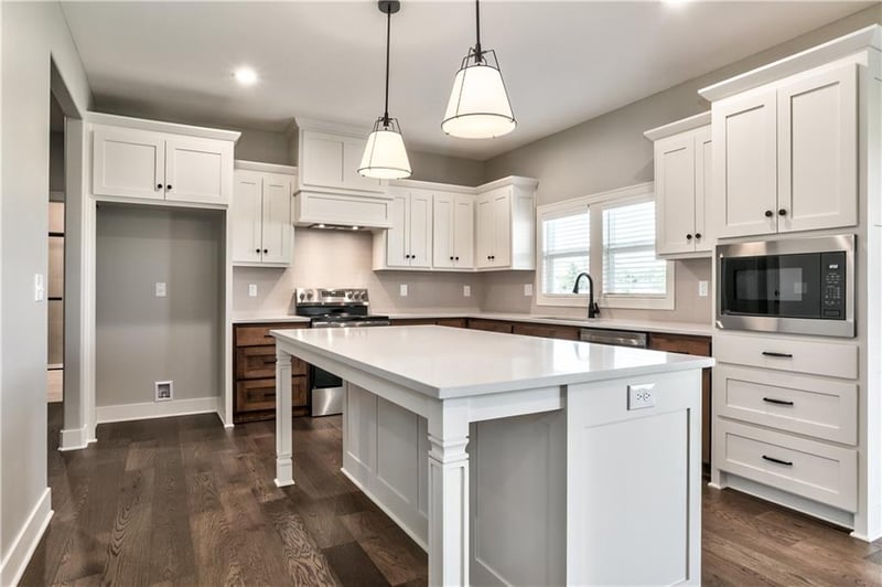 16978 S Brentwood St, Olathe, KS 66062