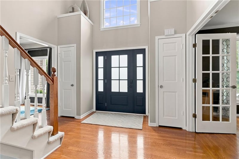 12516 Connell St, Overland Park, KS 66213