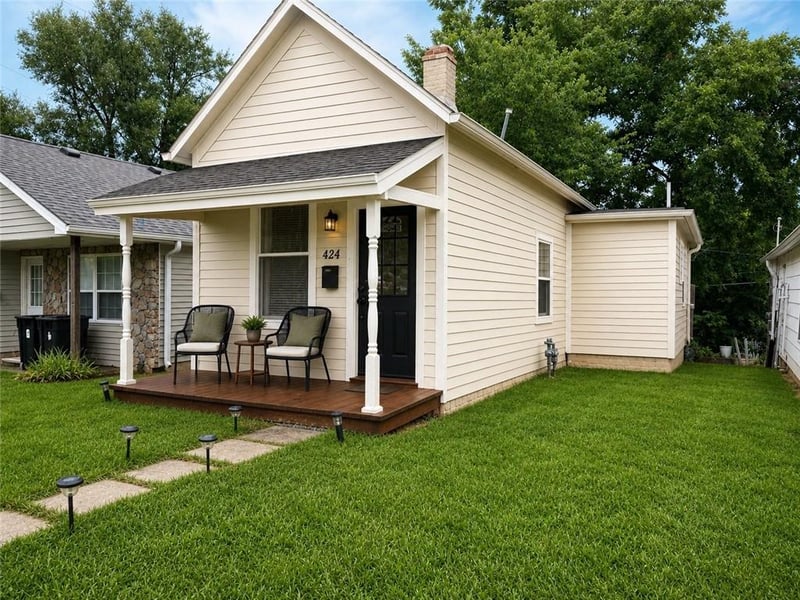 424 Thompson Ave, St Joseph, MO 64504