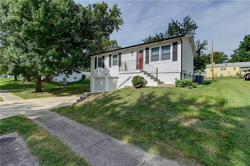 1604 N Emery St, Independence, MO 64050