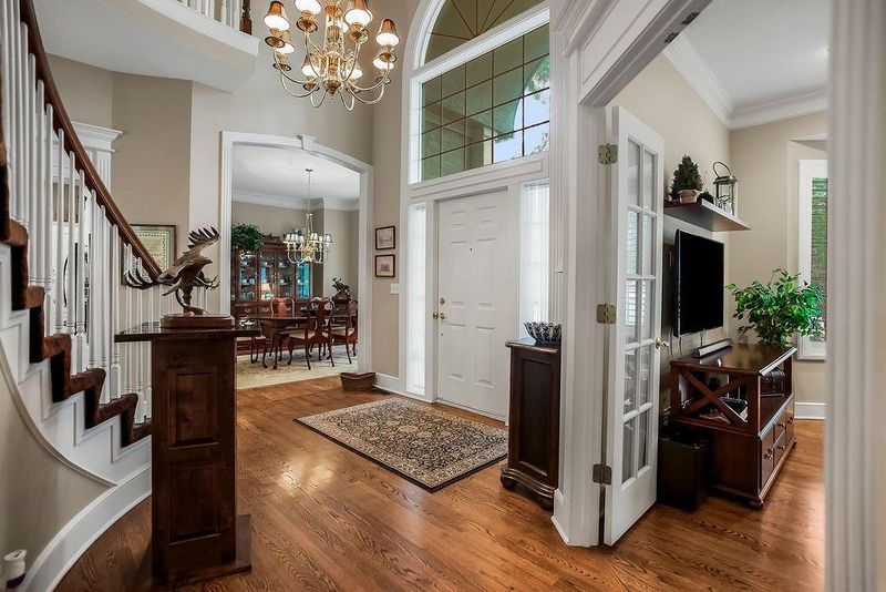 13012 Rosehill St, Overland Park, KS 66213