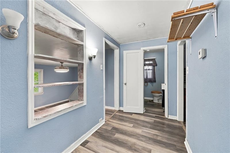 516 SW 13 St, Blue Springs, MO 64015