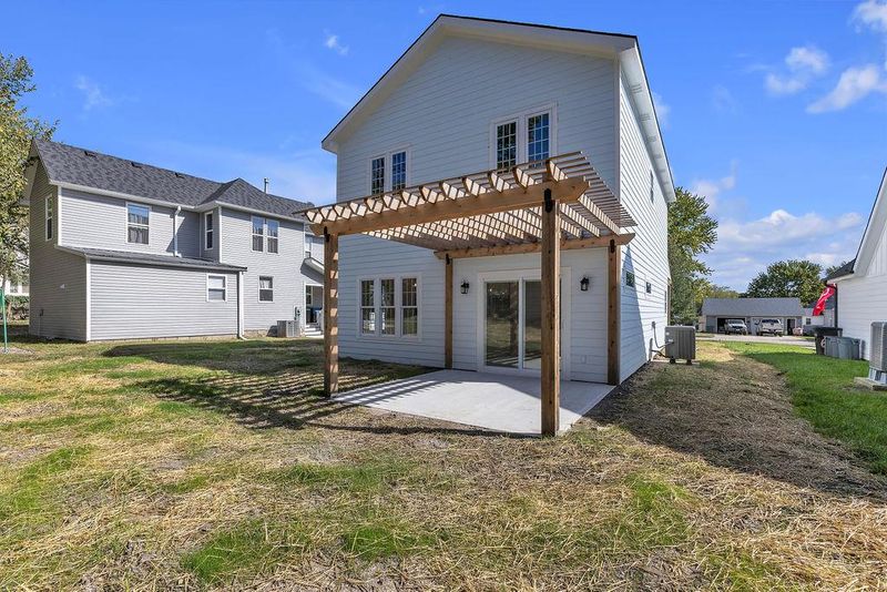 607 N Mead St, Cameron, MO 64429