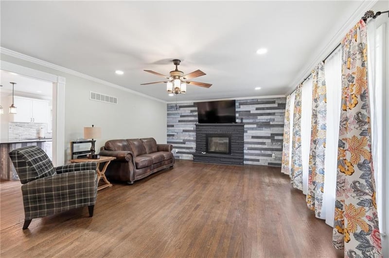 3914 S River Blvd, Independence, MO 64055