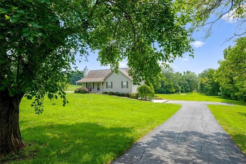 33803 E Jenkins Rd, Lone Jack, MO 64070