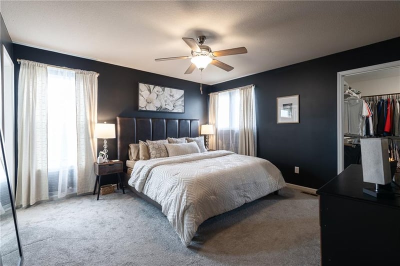 27407 E Sycamore St, Lee's Summit, MO 64086