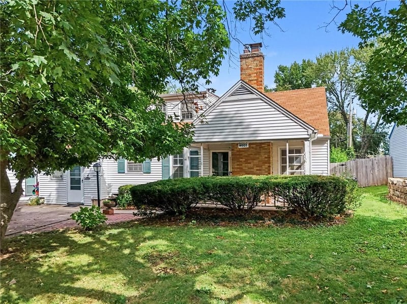 1208 W 25th Ter, Independence, MO 64052