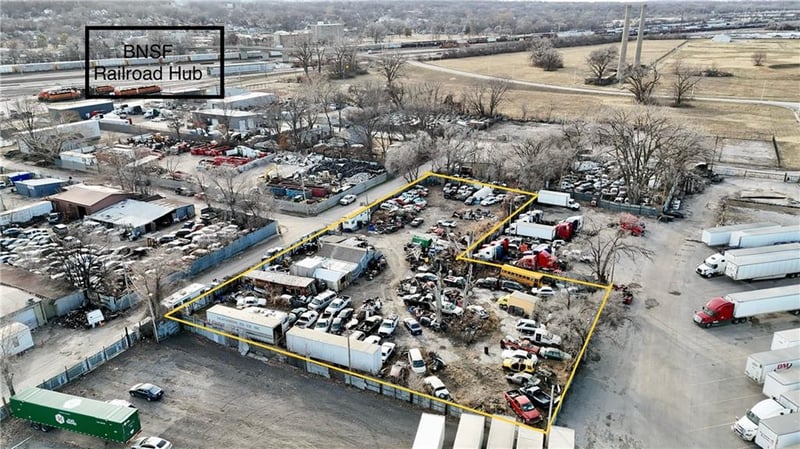 2450 Cheyenne St, Kansas City, KS 66106
