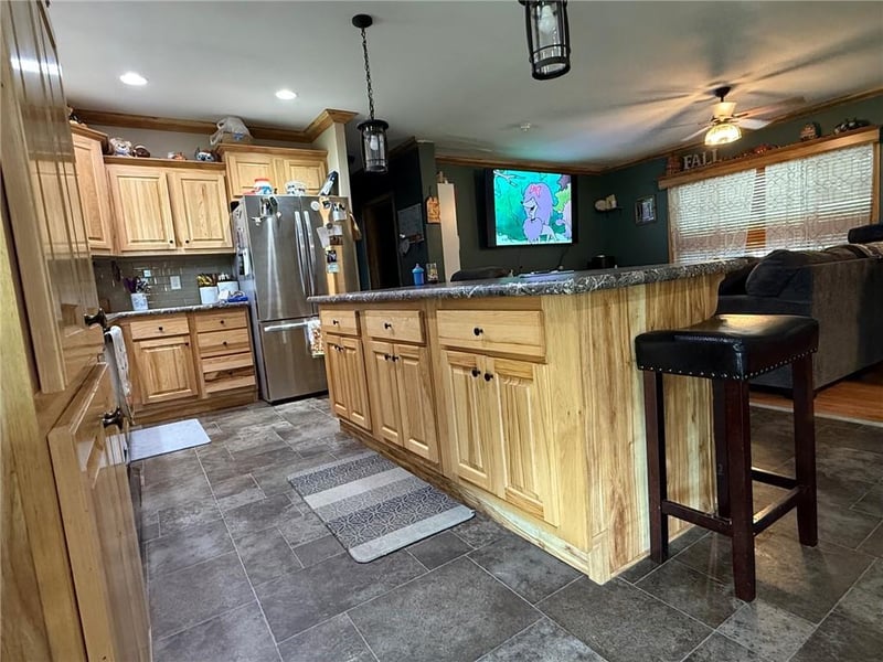 207 N Jefferson St, Oregon, MO 64473