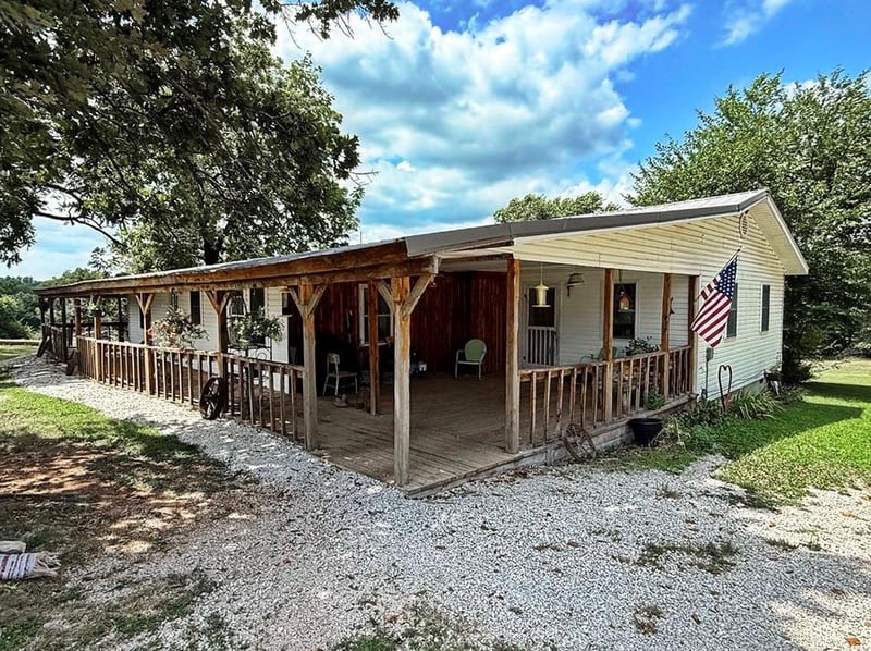 1500 E 1800 Rd, Jerico Springs, MO 64756
