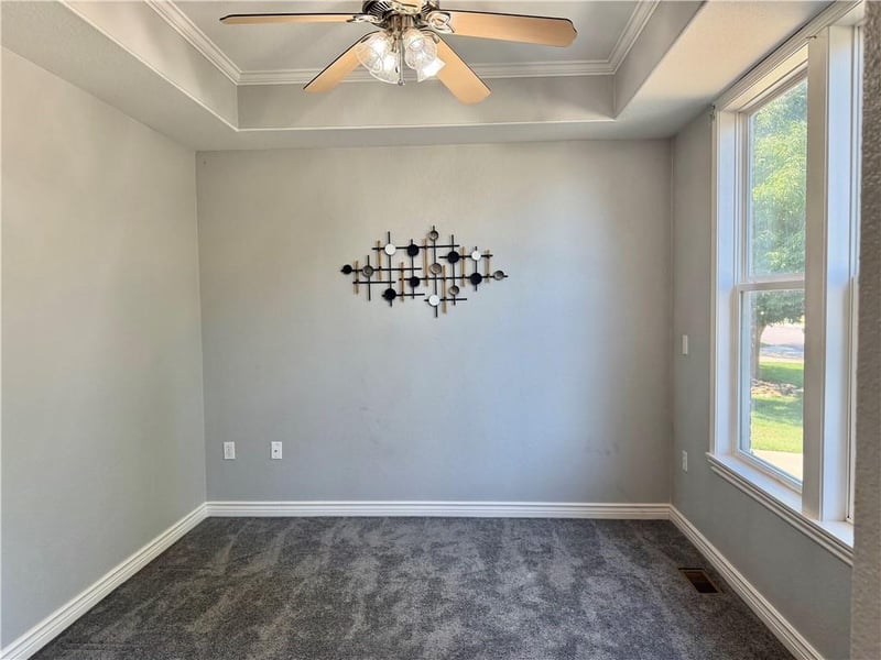 5217 Carson Dr, Lawrence, KS 66049