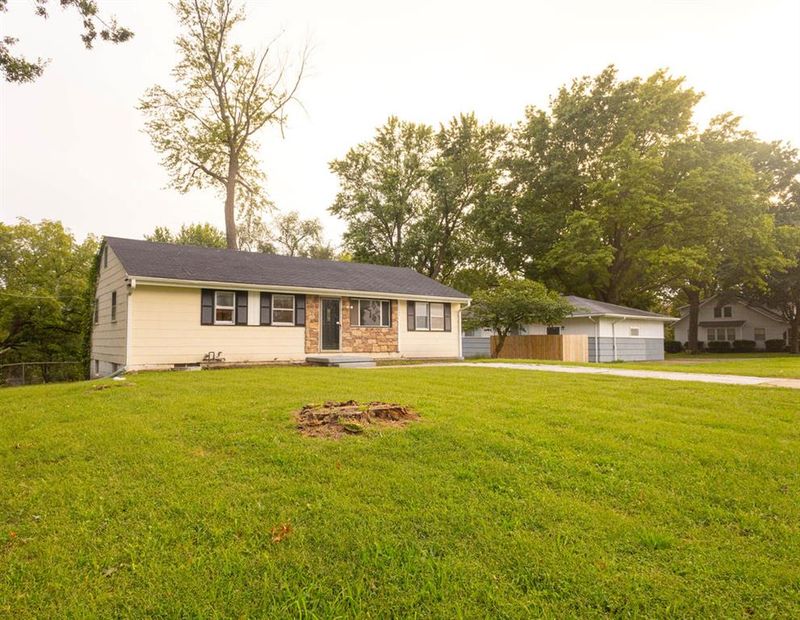 10905 E 47th St, Kansas City, MO 64133