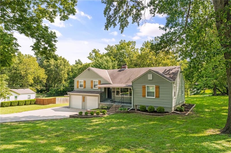 6127 Terrydale St, Merriam, KS 66202