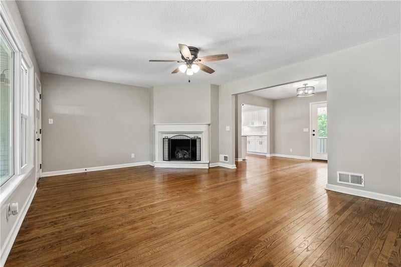 6127 Terrydale St, Merriam, KS 66202
