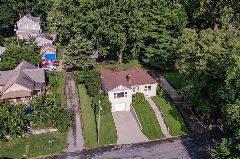 1336 6th Ave, Leavenworth, KS 66048