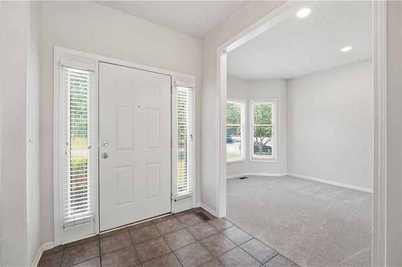 8006 W 122nd Ter, Overland Park, KS 66213