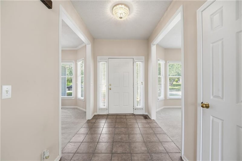 8006 W 122nd Ter, Overland Park, KS 66213