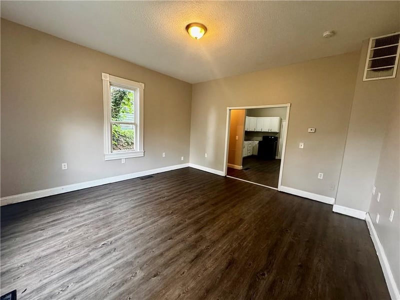605 Harmon St, St Joseph, MO 64504