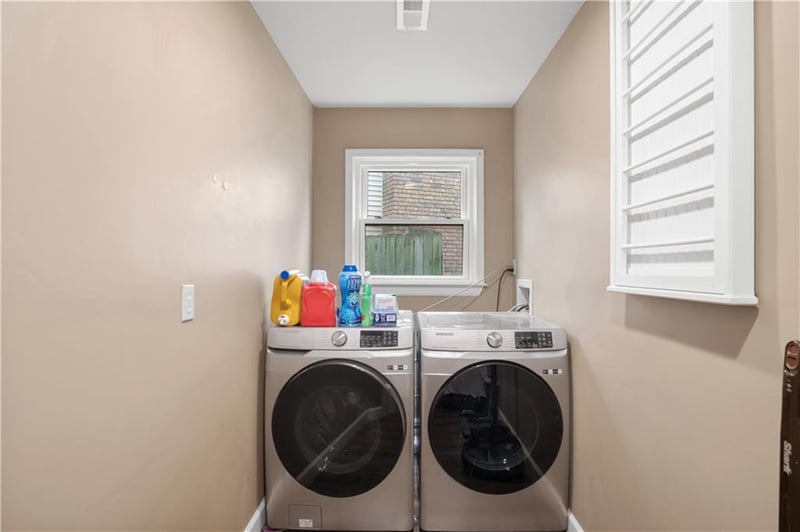 6963 N Atkins Ave, Kansas City, MO 64152