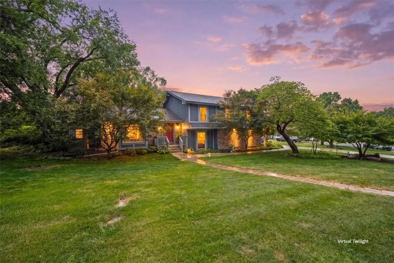 6303 W 108 Ter, Overland Park, KS 66211