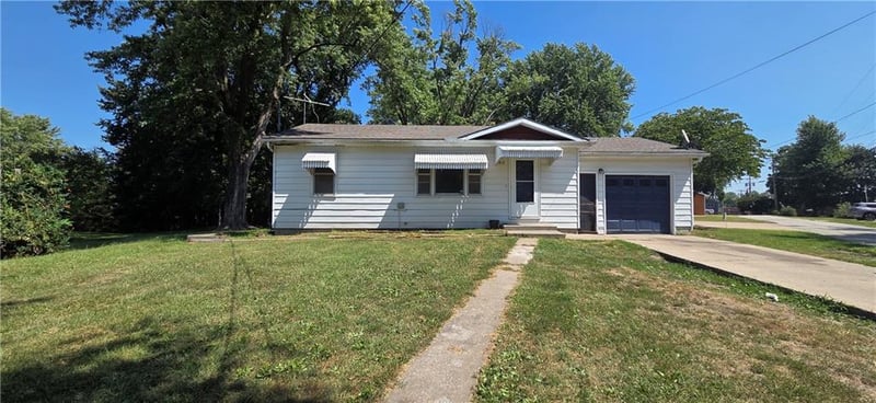412 N Garner St, Lawson, MO 64062