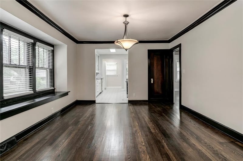 4206 Bell St, Kansas City, MO 64111