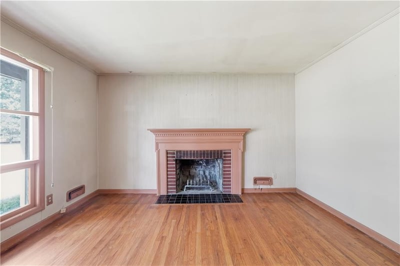 7641 Santa Fe Dr, Overland Park, KS 66204