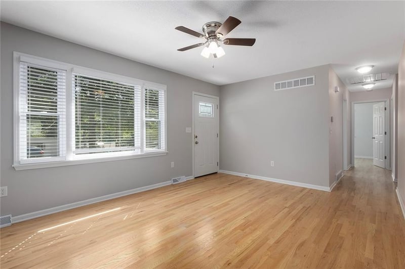4634 N Denver Ave, Kansas City, MO 64117
