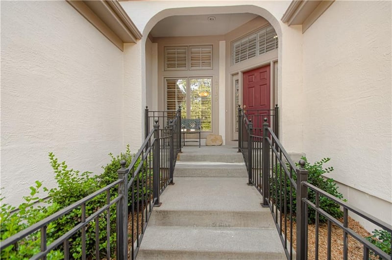 12035 Mcgee St, Kansas City, MO 64145