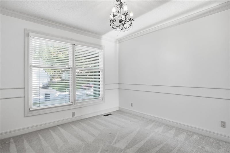 17538 W 112th St, Olathe, KS 66061