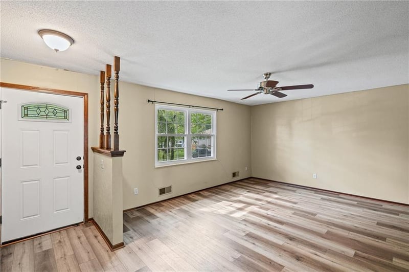106 N Cleveland Ave, Belton, MO 64012
