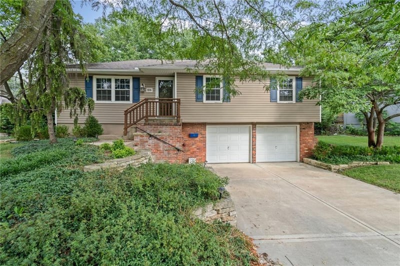 106 N Cleveland Ave, Belton, MO 64012
