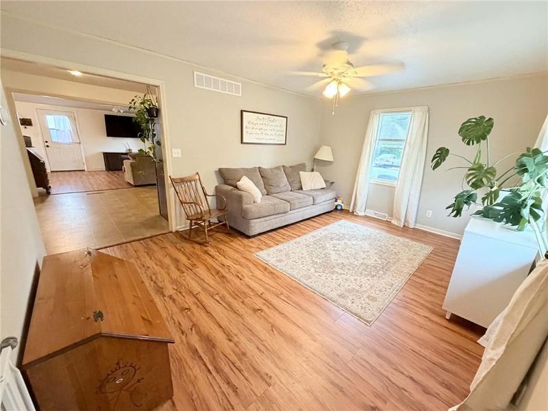 205 N Mulberry St, Adrian, MO 64720