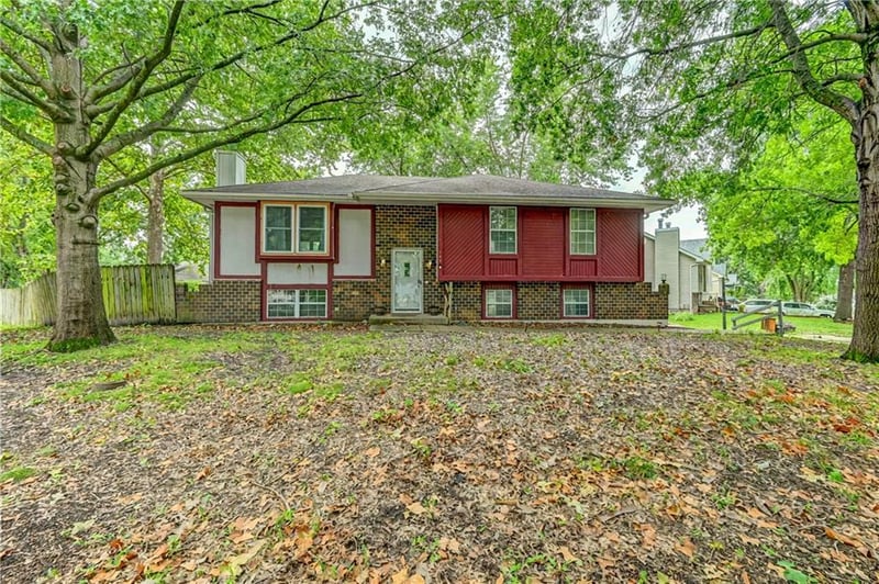 109 Garden St, Grain Valley, MO 64029