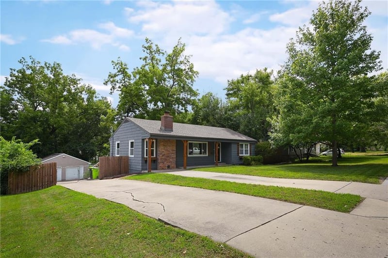 5539 Goodman St, Mission, KS 66202